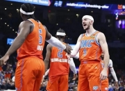 华体会登入-包含卡鲁索以75+%命中率砍下至少20分5断NBA历史第二人！的词条