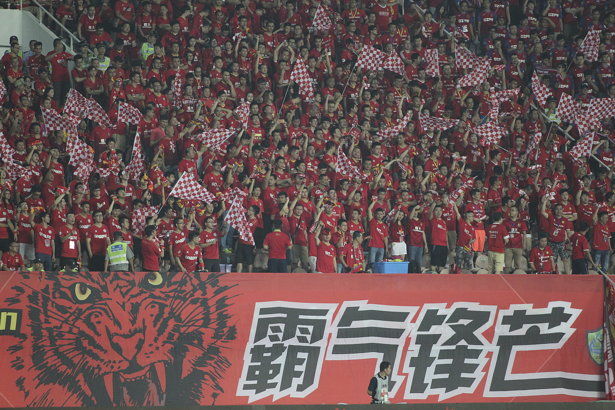 绿城客场战平，球队暂时止住连败颓势