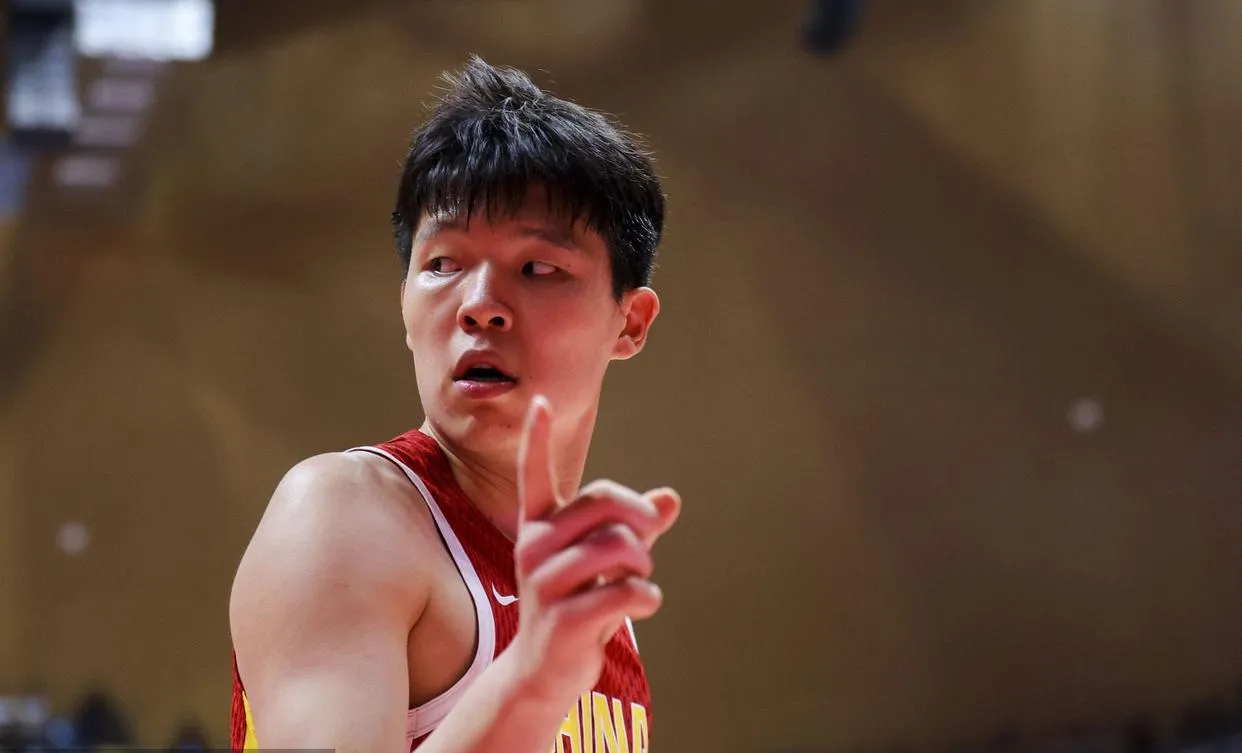 包含曝杨瀚森最后一场夏联不打回国备战亚洲杯的词条