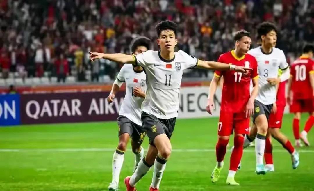 关于国足临时主帅：日本韩国都是强队但我们不需要惧怕对手的信息
